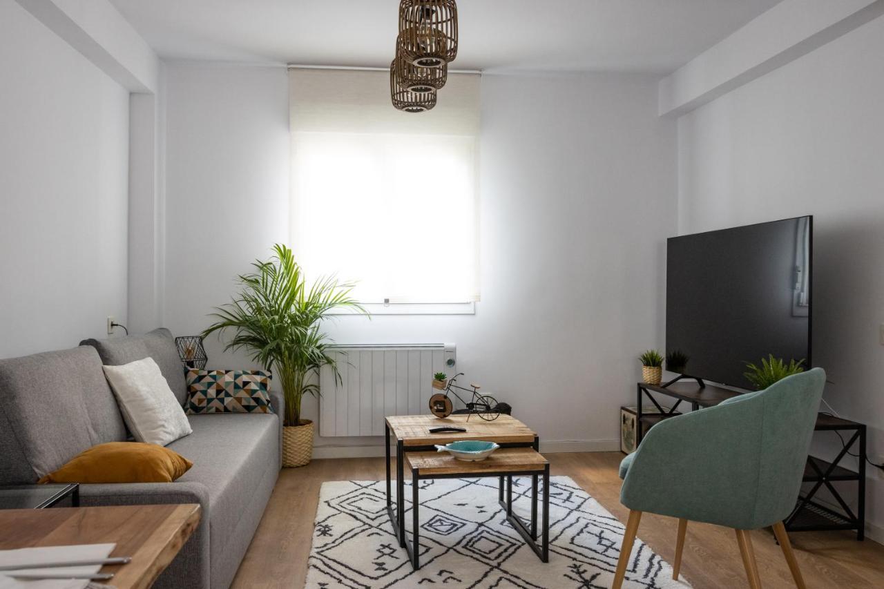 Myhousespain - Apartamento Nuevo En Cimadevilla, Casco Antiguo ヒホン エクステリア 写真