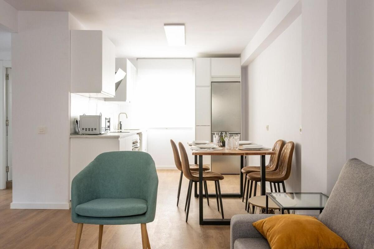 Myhousespain - Apartamento Nuevo En Cimadevilla, Casco Antiguo ヒホン エクステリア 写真